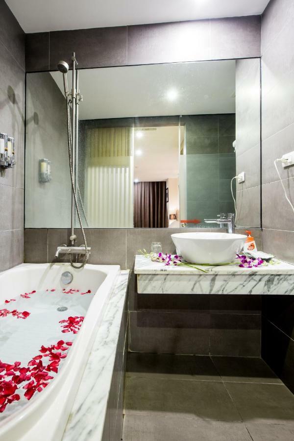 Yen Hotel ハノイ市 エクステリア 写真